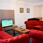 Aminn Hotel